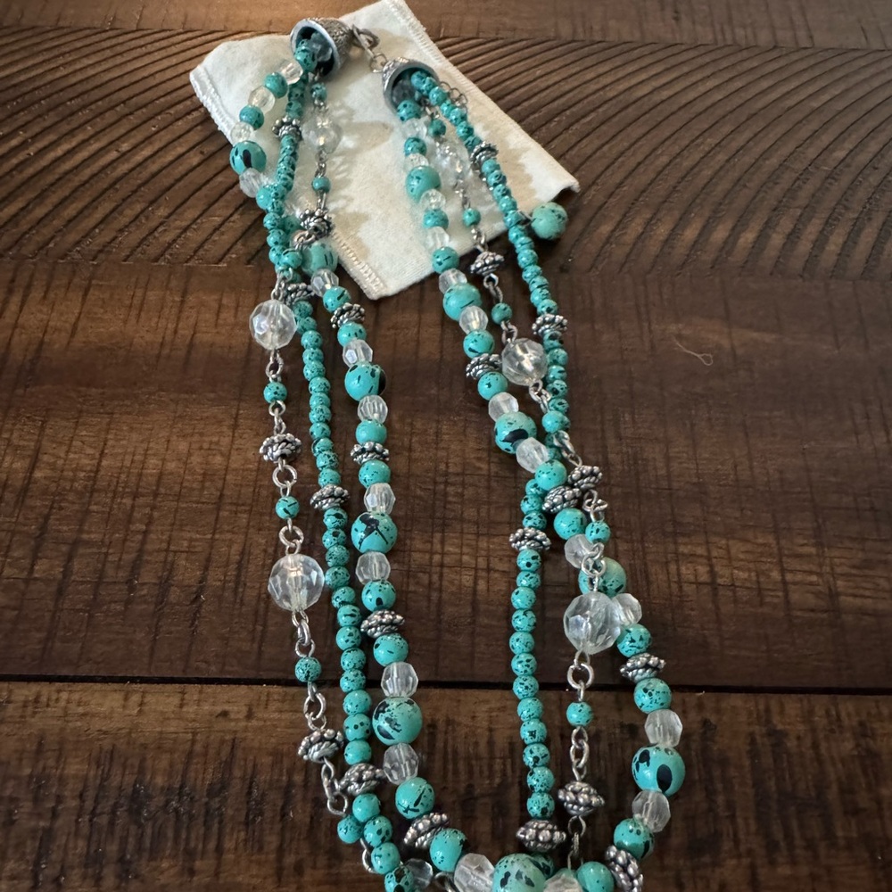 Premier Designs Beaded Necklace with Silver Details